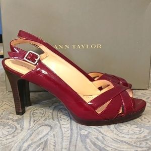 Ann Taylor pump sandals